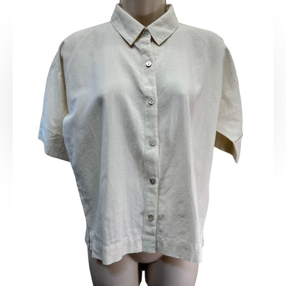 COPY - Eileen Fisher Short-Sleeve Button-Down cotton and Linen blend Shirt - Picture 1 of 5